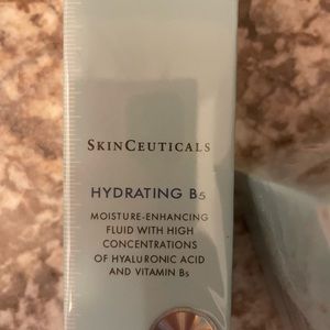 Hydrating B 5 face serum